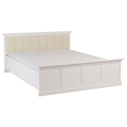 Postel v retro stylu s "vyřezávanými prvky" a čalouněným čelem 160x200 cm bílá / dub craft